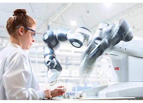 ABB announced that it will start producing robots in the United States from a new robotics plant in Auburn Hills, Michigan, making it the first global industrial robotics company to fully commit and invest in a North American robotics manufacturing footpr