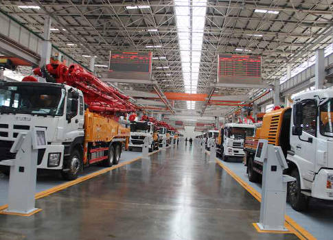 Industrial big data will shape the future manufacturing and bring new services that focus on customization and commercial needs. Courtesy: Control Engineering China