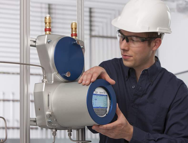 Honeywell Process Solutions' (HPS) measurement portfolio is for the midstream natural gas sector and consists of three products: The TwinSonicplus ultrasonic gas meter, the Encal 3000 gas chromatograph, and the GasLab Q2 (pictured) online gas quality anal