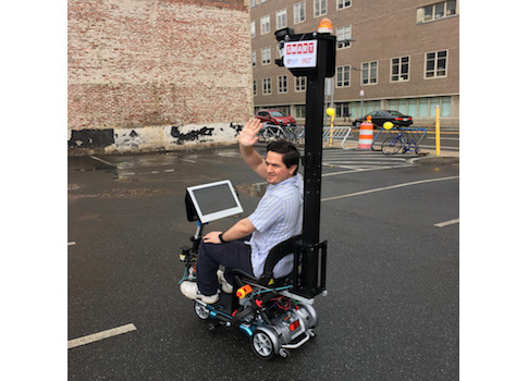 Before riding the scooter, users were asked how safe they considered autonomous vehicles to be, on a scale from one to five; after their rides, they were asked the same question again. Experience with the scooter brought the average safety score up, from