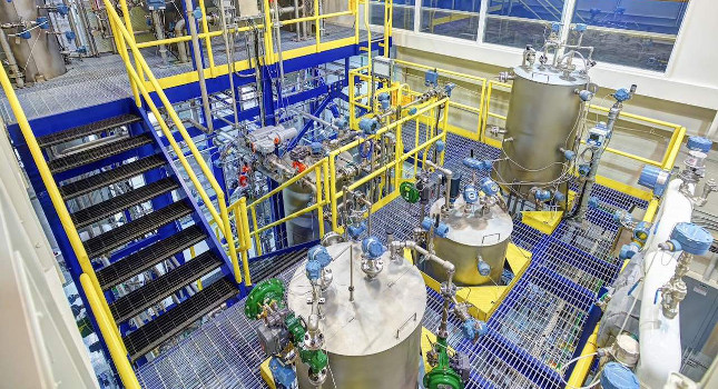 The Emerson Minneapolis Interactive Plant Environment in Shakopee, Minn. provides a safe training environment using more than 400 automation devices and products and more than 500 input/output (I/O) points, along with Emerson’s DeltaV distributed control system and other enabling software. Courtesy: Emerson and Rick Peters, InsideOut Studios Inc.