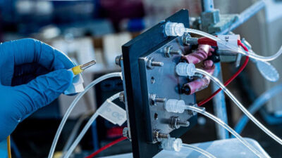 An electrocatalysis reactor built at Rice University recycles carbon dioxide to produce pure liquid fuel solutions using electricity. The scientists behind the invention hope it will become an efficient and profitable way to reuse the greenhouse gas and keep it out of the atmosphere. Courtesy: Jeff Fitlow/Rice University