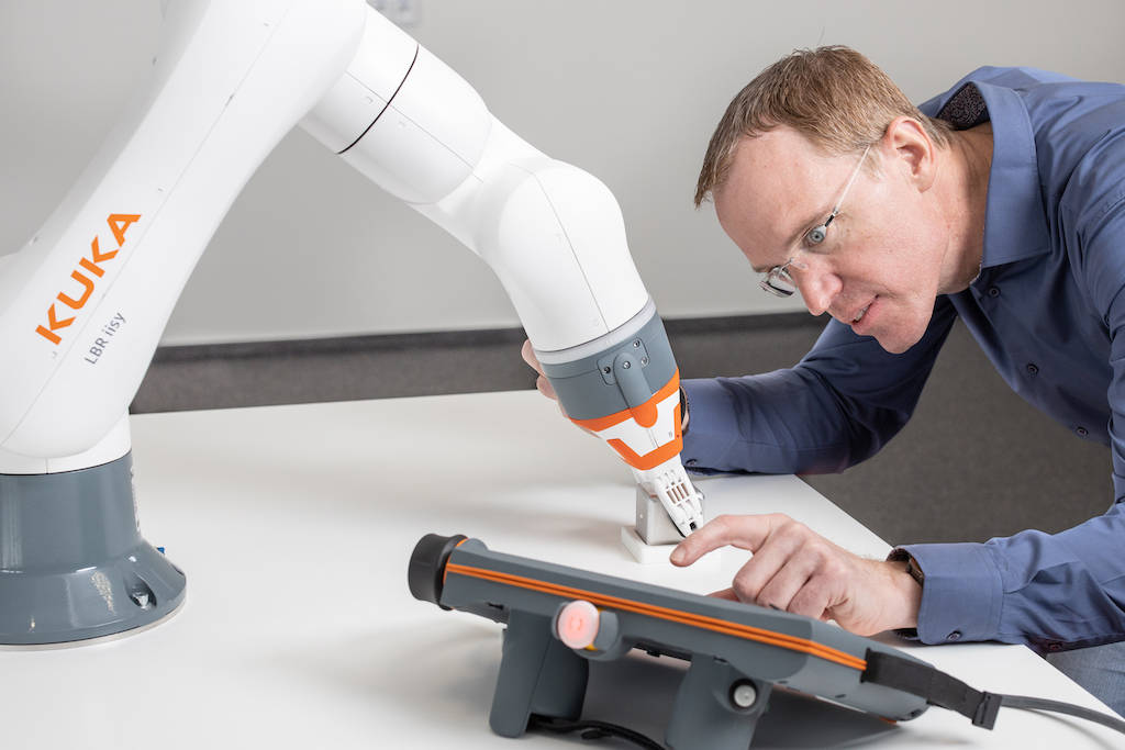New collaborative robot is first in line for a fledgling ecosystem of hardware and software that will bring plug-and-play ease to robotic material handling and machine tending applications. Courtesy: KUKA Robotics/Association for Advancing Automation (A3)
