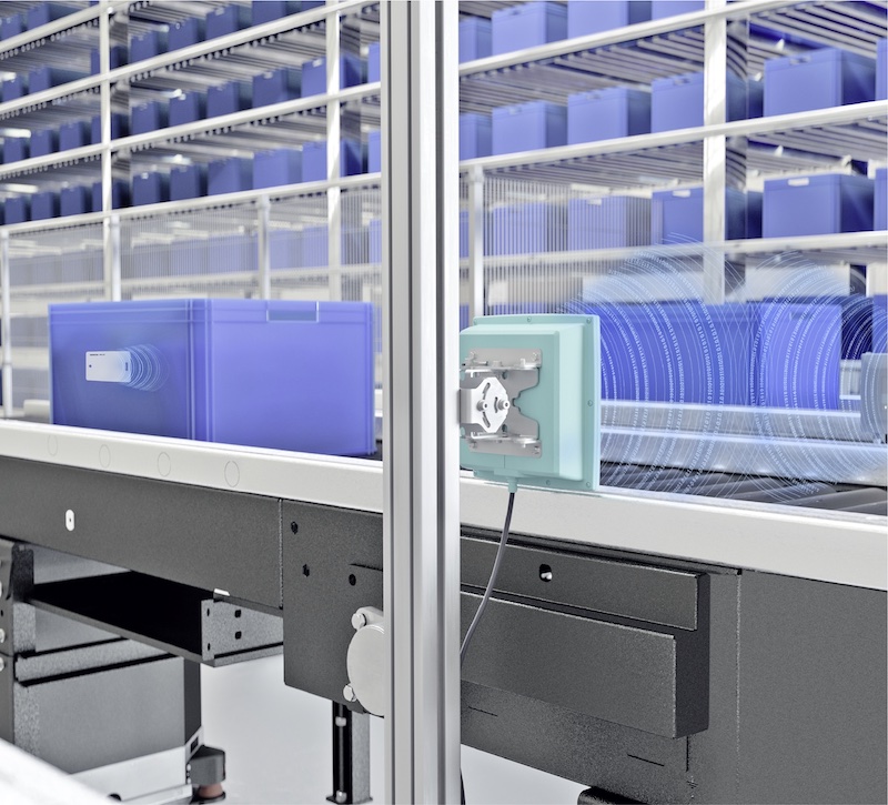 Locera is a RTLS and RFID platform developed by KAASM, a technology company that specializes in providing innovative solutions for logistics and supply chain management. Courtesy: Siemens