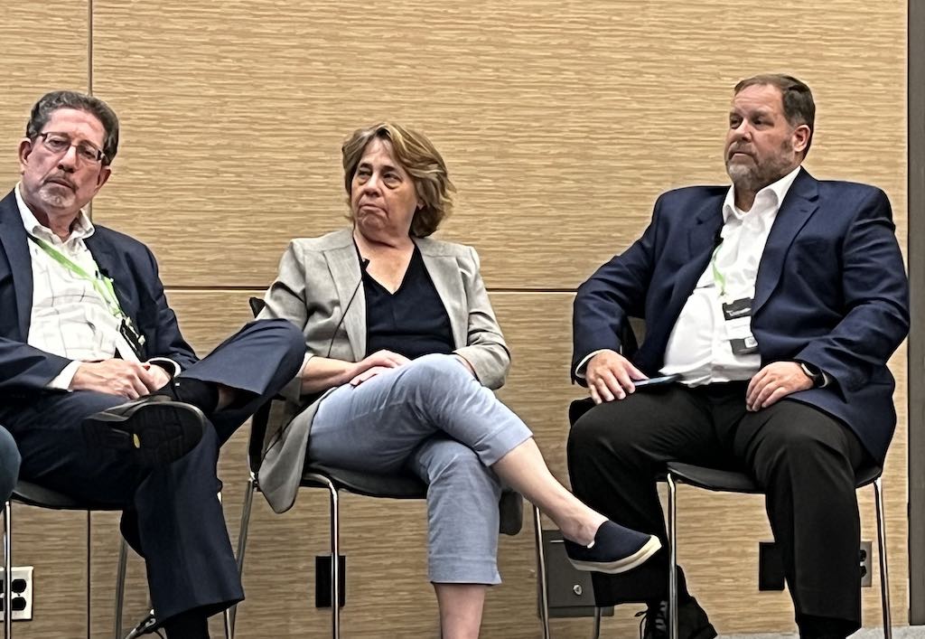 Left to right: David Brousell, co-founder, VP and executive director, Manufacturing Leadership Council, NAM; Judy Dumont, SVP, digital thread services, PTC; Billy Ledbetter, director, IT - digital productivity, Eaton. Courtesy: Chris Vavra, CFE Media and Technology
