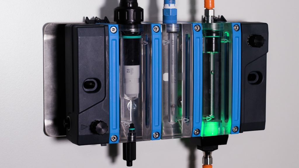 Figure 3: The Endress+Hauser CYA27 Flow Assembly and CCS51E Memosens 2.0 chlorine sensor provide precision measurement accuracy, even at low concentrations. 