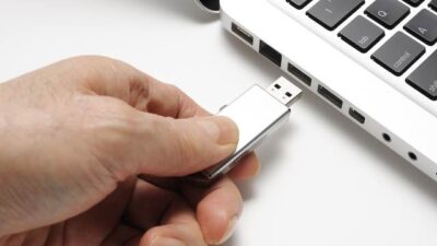 Honeywell research finds exposure through portable USB drives can cause serious disruption to process facilities through unsecure or malicious files. Courtesy: Honeywell
