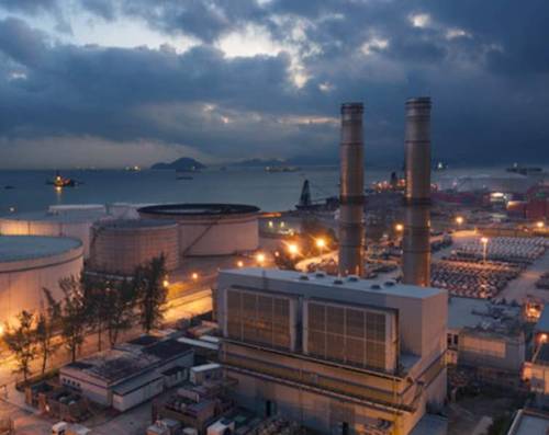 Figure 1: Asset management is a major concern for workers in the oil and gas industry, as the possibility of cyber security attacks remains a constant threat. Courtesy: NexDefense