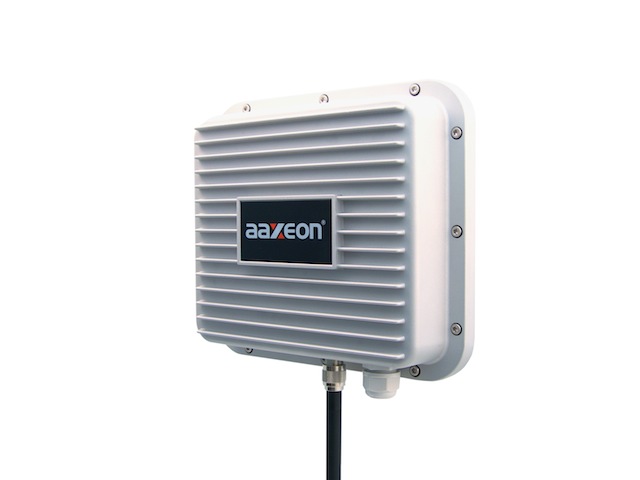 The APX-3100 is IP67 rated and features a 600mW radio for faster communication and also features IEEE 802.3af PoE compatibility. Courtesy: Aaxeon