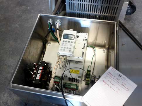 Statue of Liberty rescue elevator has a 25 hp ABB ACS800 Variable Frequency Drive (drive) with Direct Torque Control (DTC), ABB’s patented motor control technology. The drive controls the two 10 hp SEW-Eurodrive motors that move the elevator and collabora